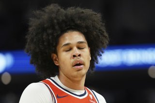 Auteur de 12 pts, Kyshawn George n'a pu empêcher la 30e défaite de Washington KEYSTONE/FR171181 AP/AARON GASH